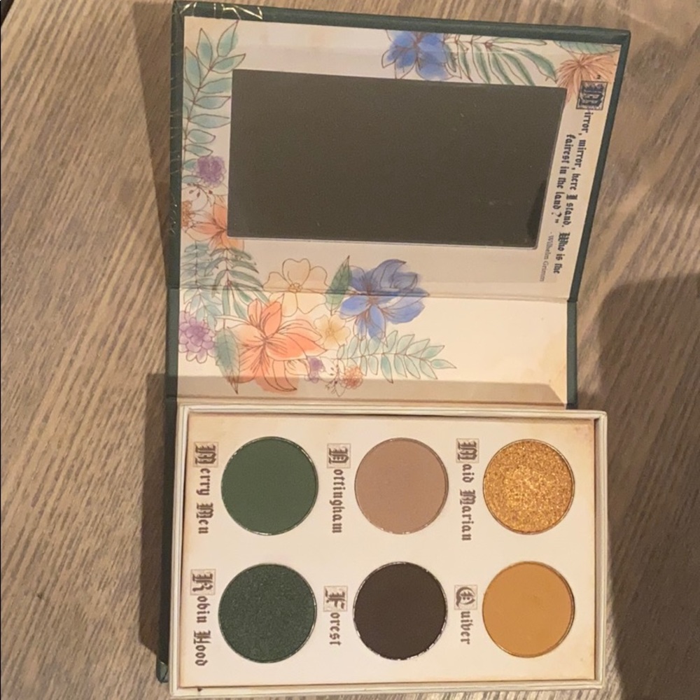 Fairy Tales storybook cosmetics(Robin Hood)